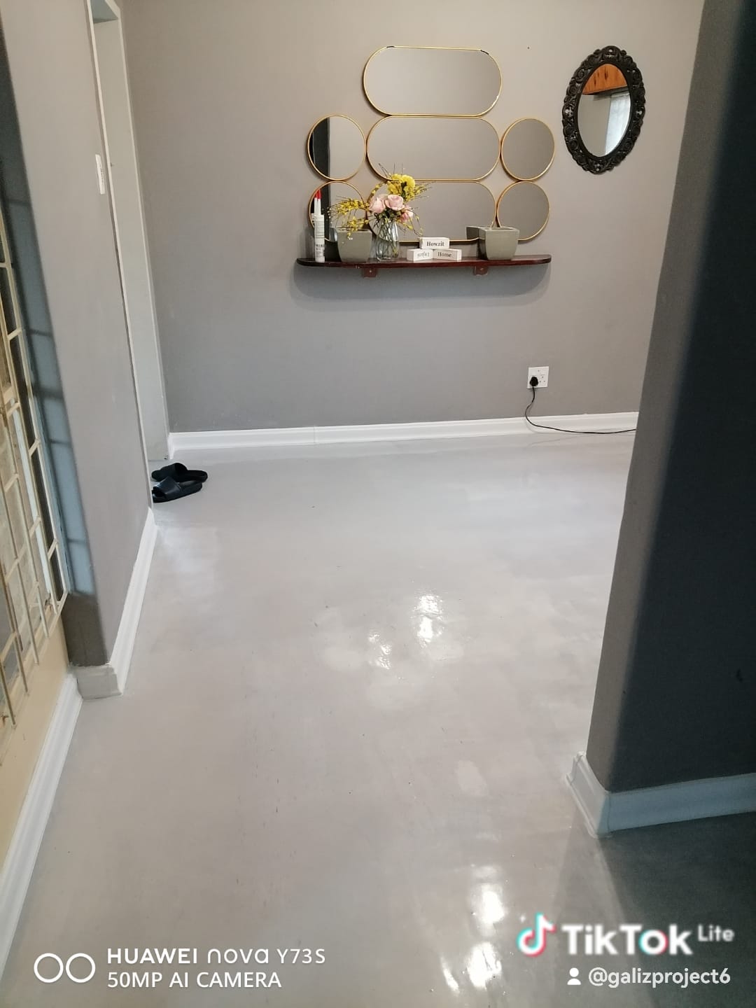 Large Format Porcelain Tiling Installation